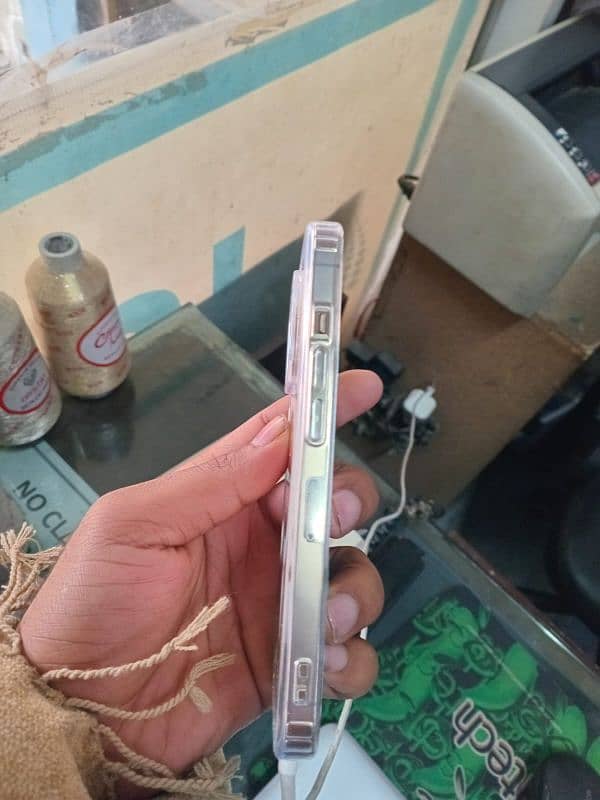 128 Gb 10/10 condition no any minor scratch Jv Mobile 3