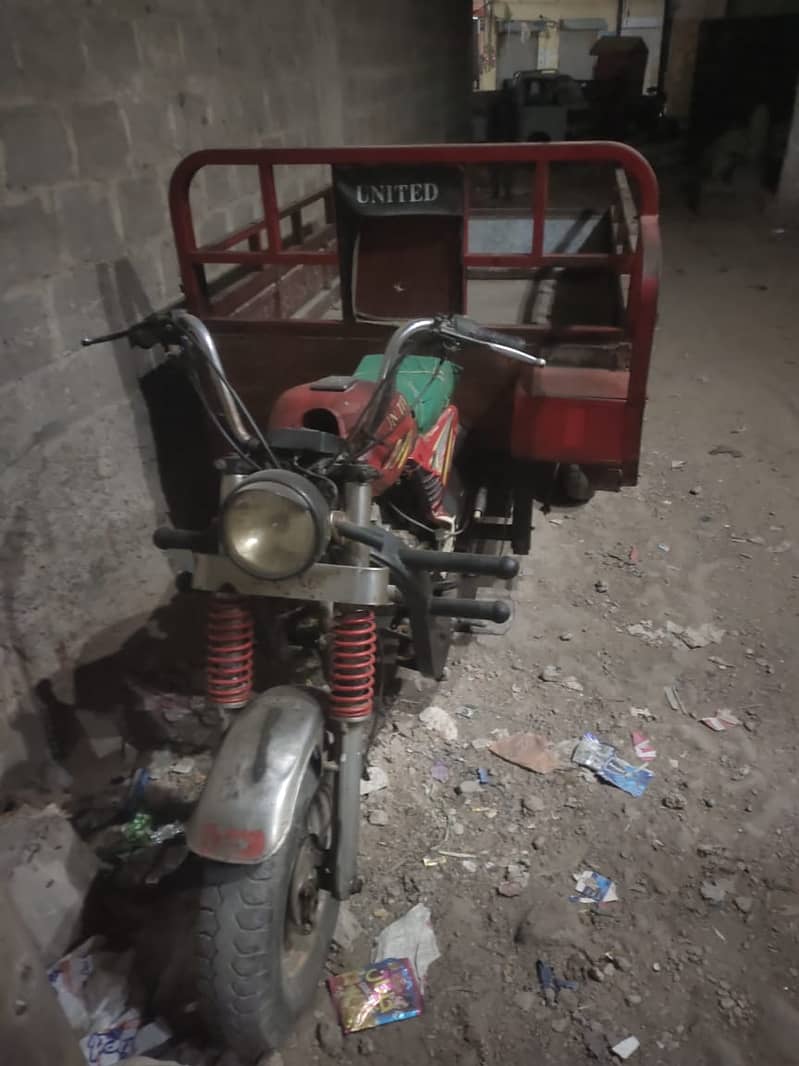 150cc Bike loading Rickshaw 0