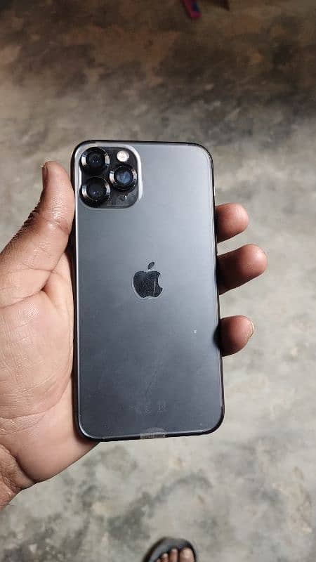 I phone 11 pro 2