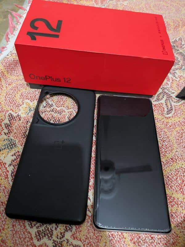 oneplus 12 official pta approved with complete box. 0