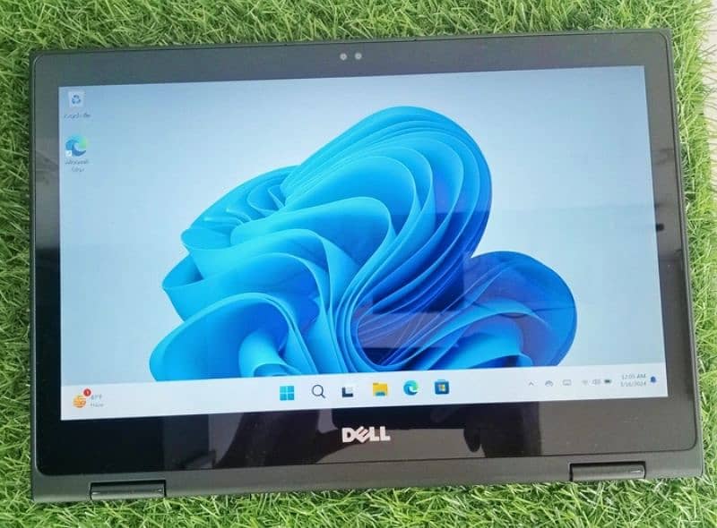 Dell Latitude 3390 - i5 8th Gen - 8/256 3