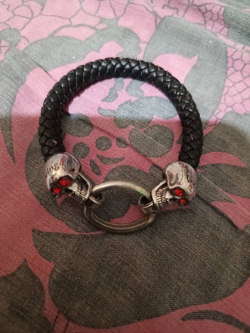 SKULL FACE BRACELLATE LETHER  IMPORTED 1