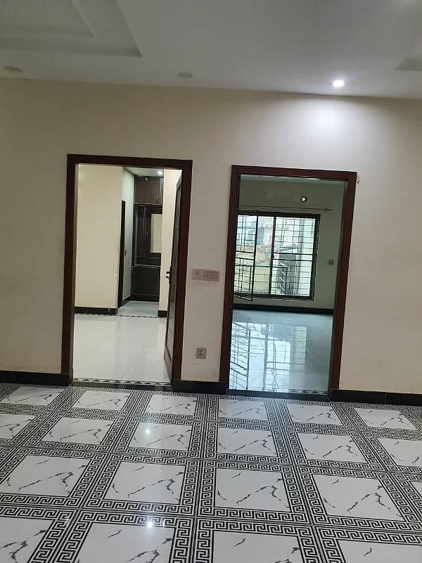 1 KANAL NEW HOUSE FOR SALE WITH REASONABLE PRICE AT THE HOT LOCATION OF PCSIR STAFF COLONY 6