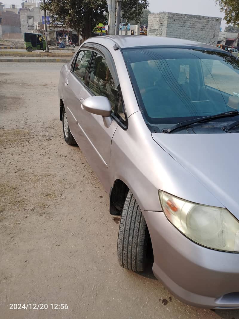 Honda City IDSI Model 2004 1