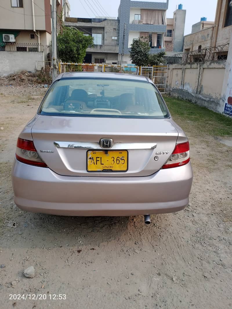 Honda City IDSI Model 2004 6