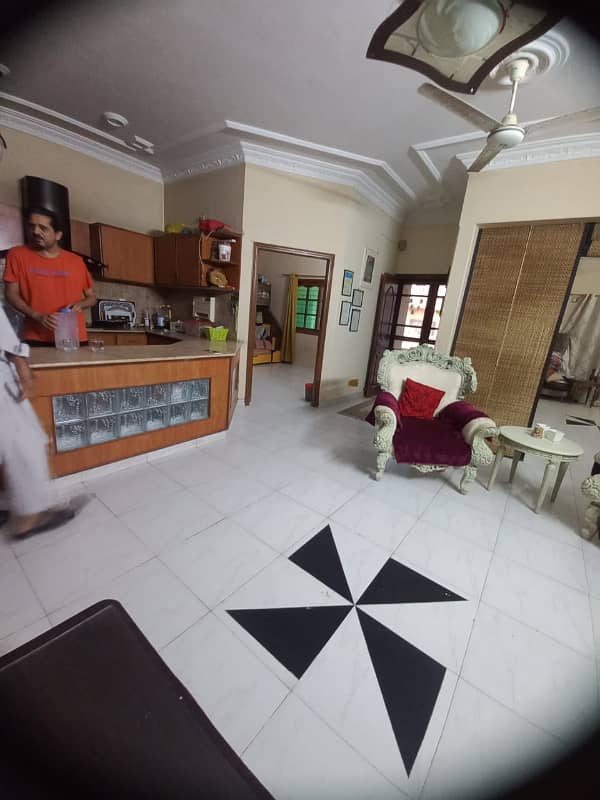 for sale leased bungalow 200y g+1 in jauhar 3