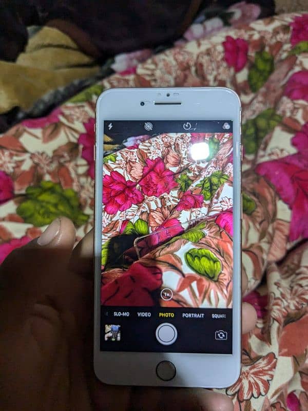 iPhone 8 plus ha 64 GB anytime sim working 16