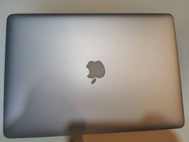 MacBook pro 2015 0