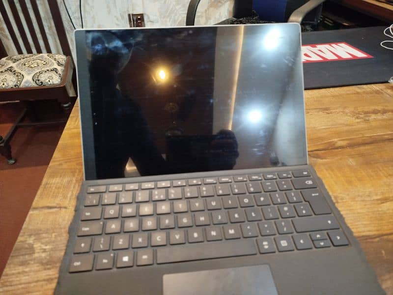 Microsoft surface pro 6 with (16G Ram) 3