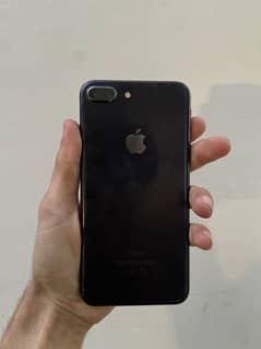 Iphone 7 plus with box original phone kuch bi change nhi