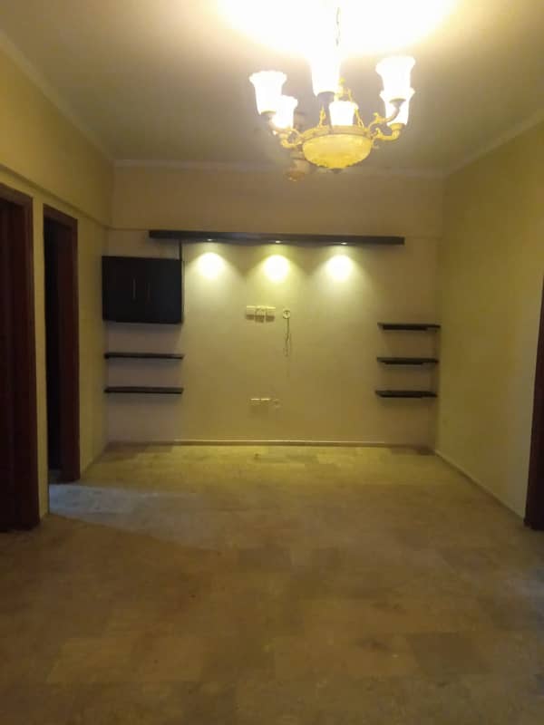 Apartment for sale 2 bed drawing dining dha phase 6 bukhari commercial Karachi 5