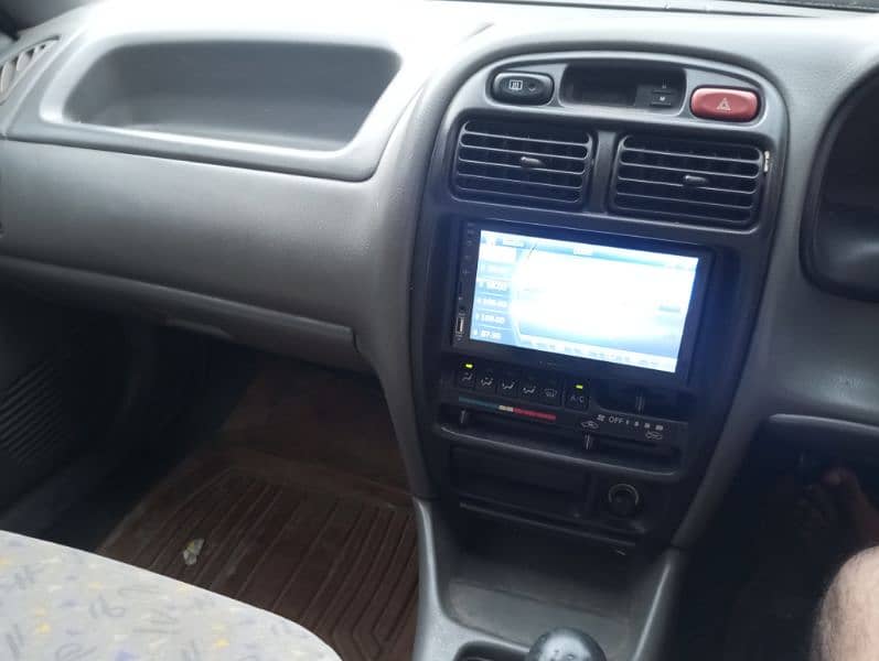 Suzuki Baleno 2004 10