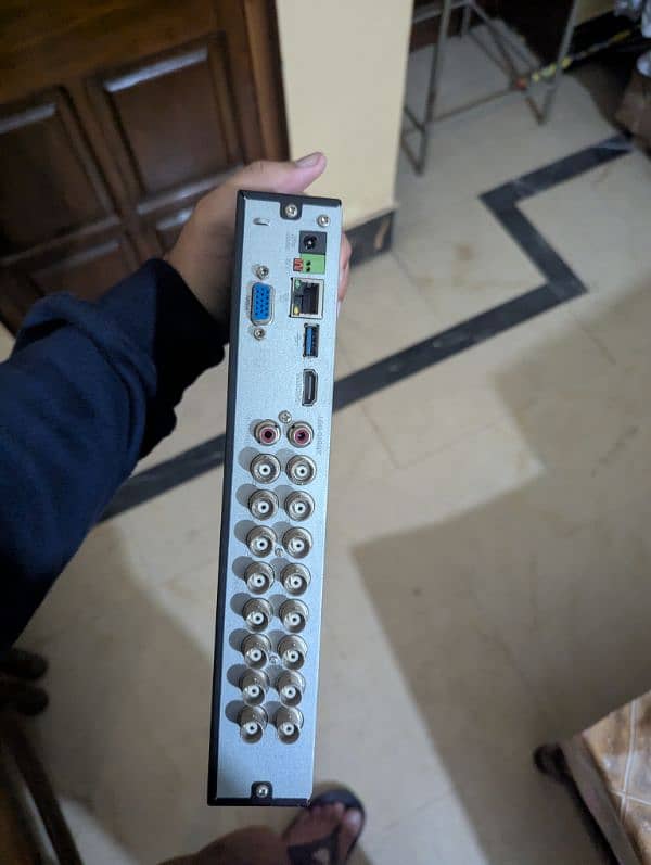 Alhua (dahua ) 16 channel Dvr 4