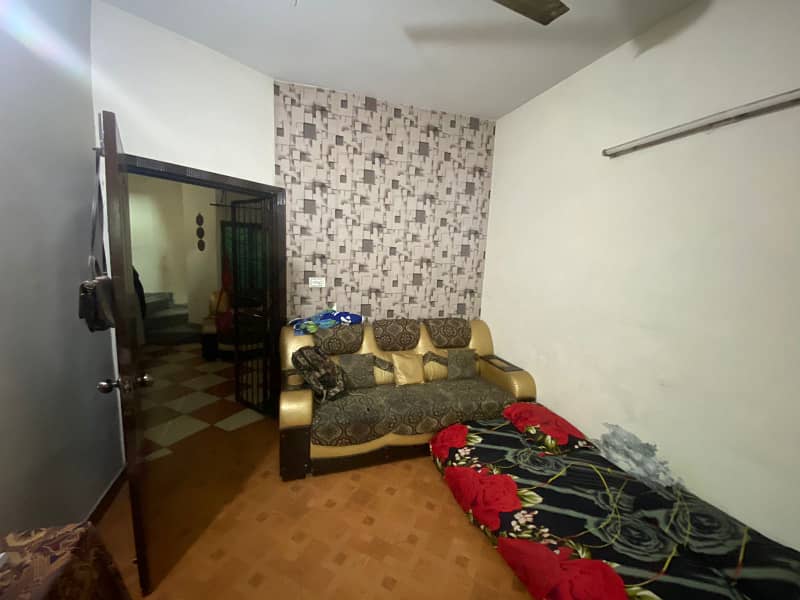 Full House 3 Marla 4 Bed 4 Bath For Rent At Ali Park Near Bhatta Chowk and Airport ( with Gas ) 10