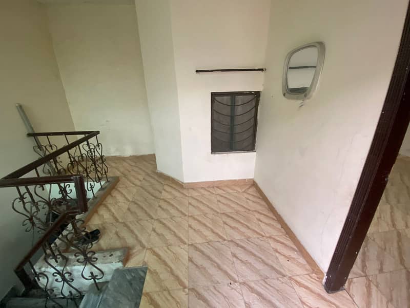 Full House 3 Marla 4 Bed 4 Bath For Rent At Ali Park Near Bhatta Chowk and Airport ( with Gas ) 16