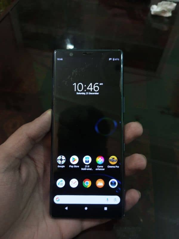 Sony Xperia 5 (non-pta) 9.5/10 condition. . . no line, no dot, no shade. 1