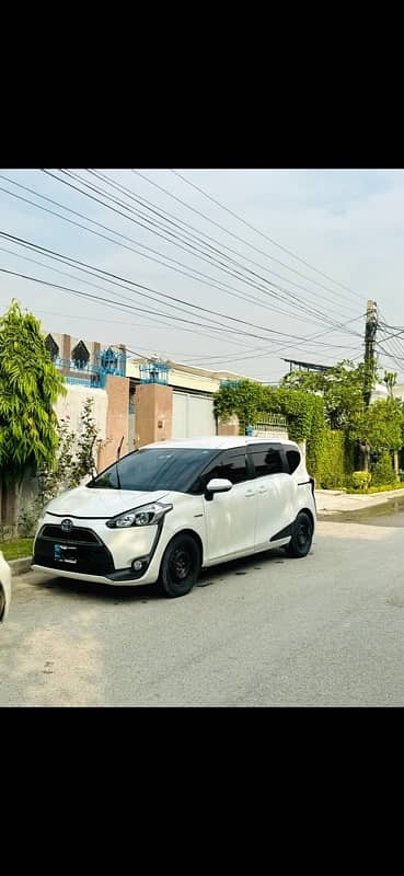 Toyota Sienta 2016 2