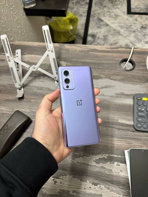 oneplus 9, 5g with box urgent sale 0