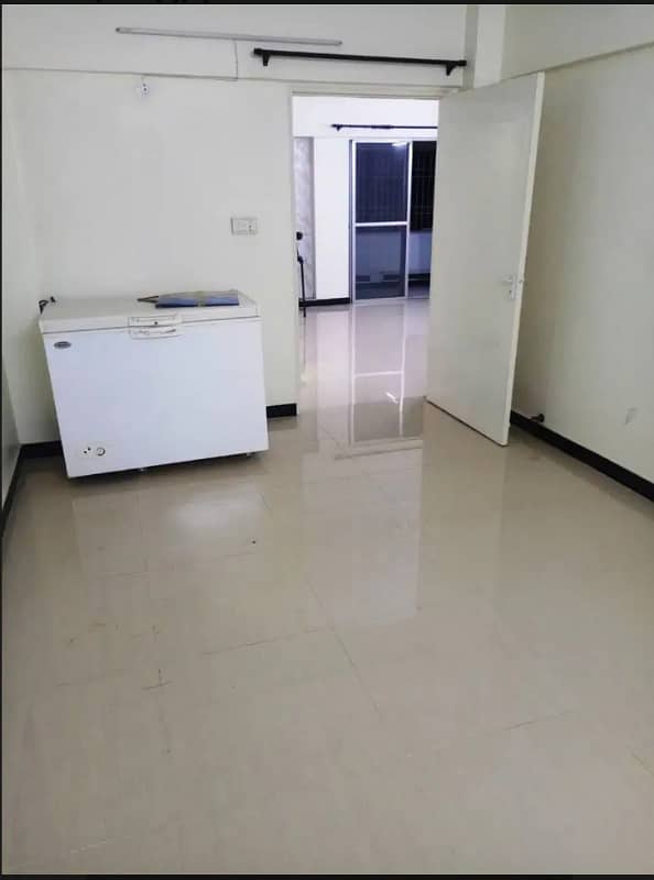 three bed dd apartment for sale in johar 14