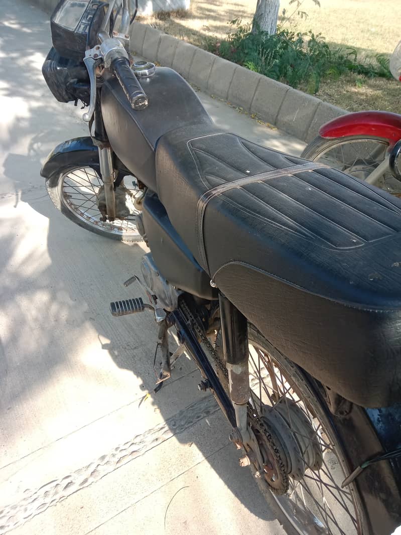 Honda CD 70 1984 Black beauty 5