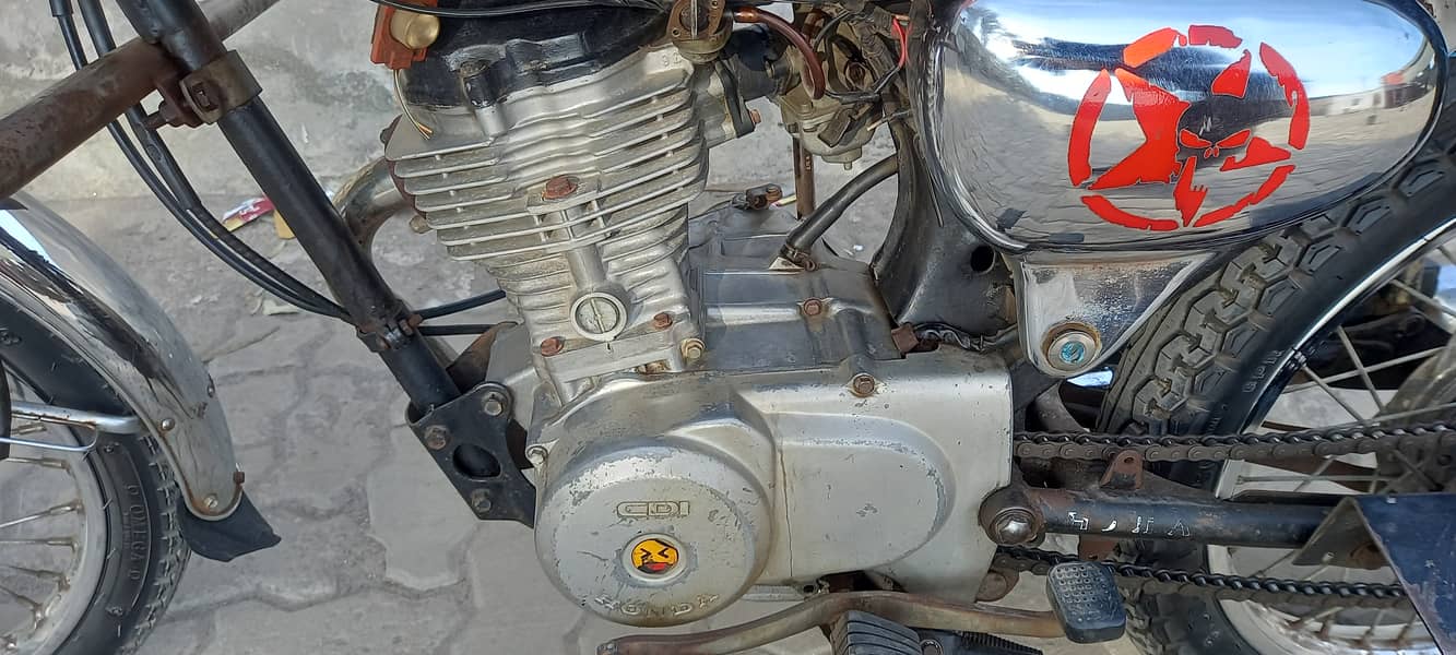 Honda CG 125 2001 3