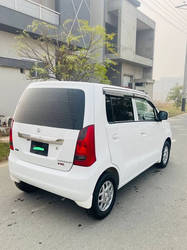 Suzuki Wagon R 2022 12