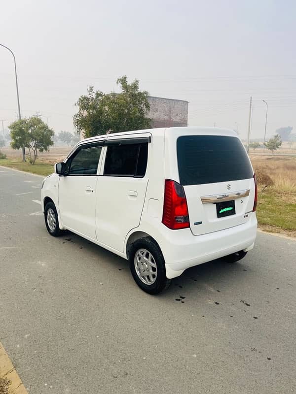 Suzuki Wagon R 2022 13