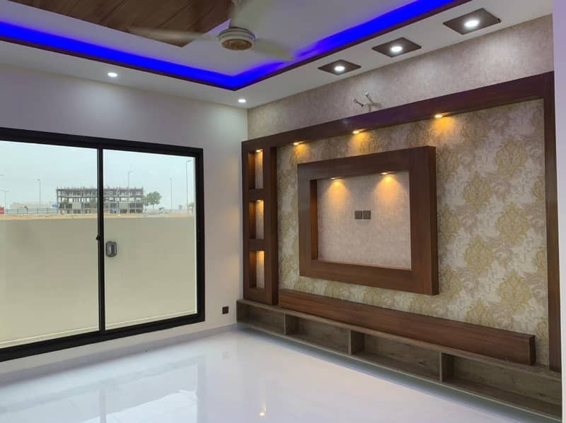 5 bedrooms beautiful villa available for sale in P6 in bahria town karachi 03131309263 4