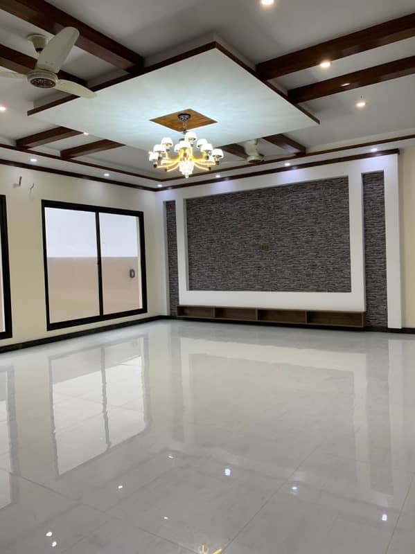 5 bedrooms beautiful villa available for sale in P6 in bahria town karachi 03131309263 7