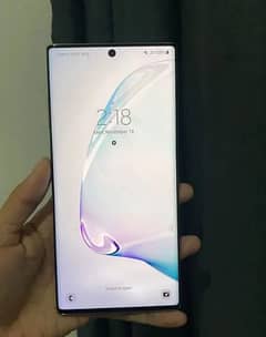 Samsung Note 10 plus. 12 gb 512 gb dual sim approved