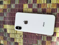 i am selling iphone x 64 gb white Colour