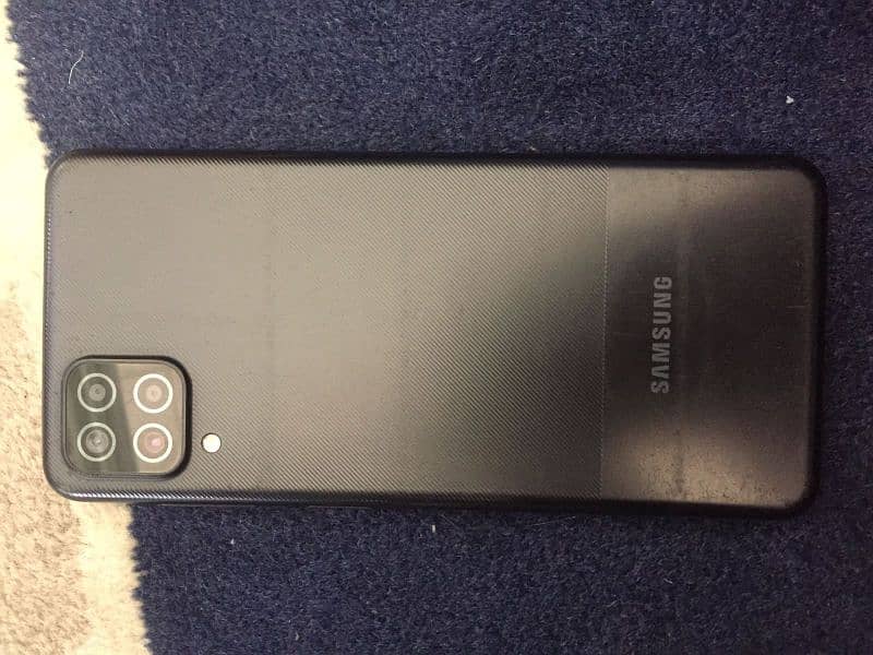 Samsung a12 4/64 0