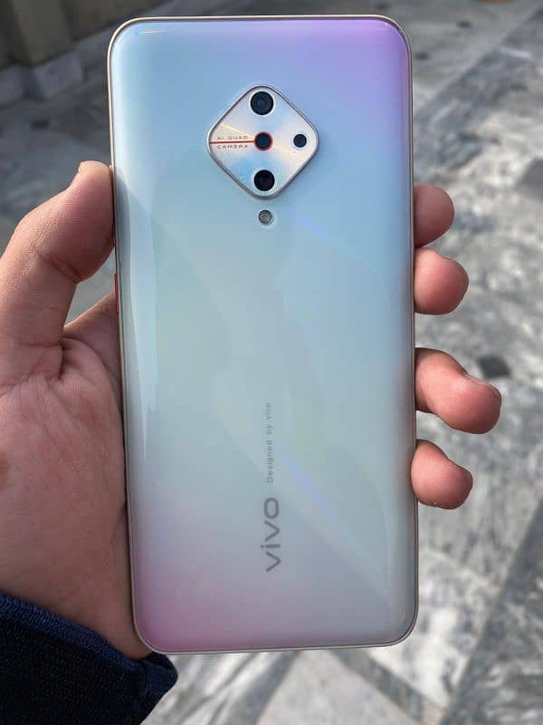 VIVO S1 PRO 5