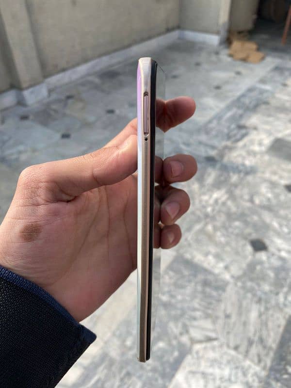 VIVO S1 PRO 10