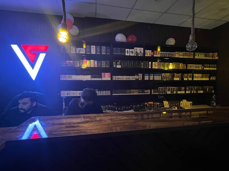 VAPE SHOP\PODS\MODS\FLAVOURS\CALL FOR PRICE\OXVA\UWELL\KOKO\VOOPOO 0