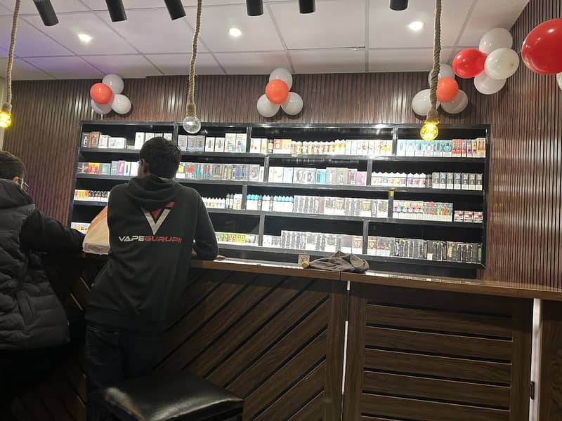 VAPE SHOP\PODS\MODS\FLAVOURS\CALL FOR PRICE\OXVA\UWELL\KOKO\VOOPOO 3