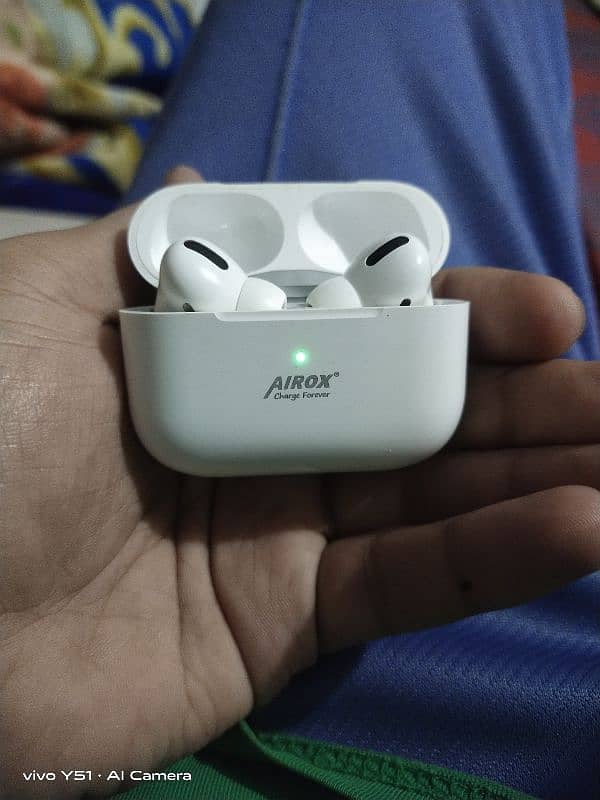 AirPods Pro 0