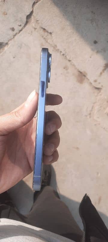 iphone 13Pro Max Non Pta. . . 3