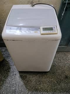 FULLY AUTOMATIC WASHING MACHINE WORKING CONDITION URGENT SALE