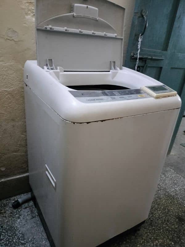 FULLY AUTOMATIC WASHING MACHINE WORKING CONDITION URGENT SALE 3