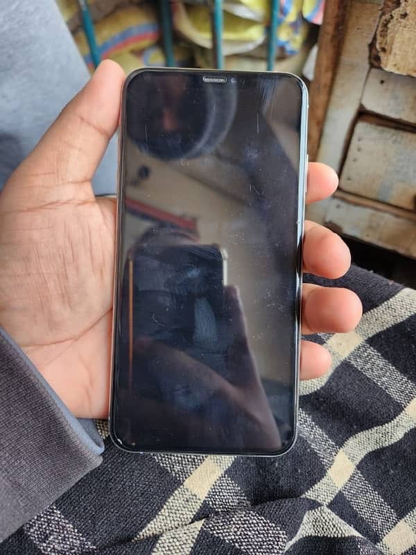 Iphone XS Max Dula PTA Approved 4