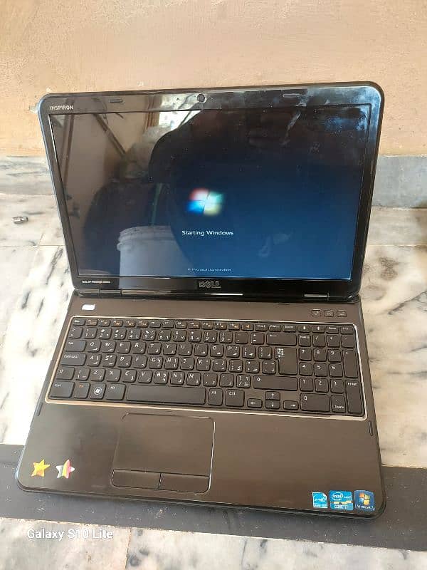 Dell laptop 0