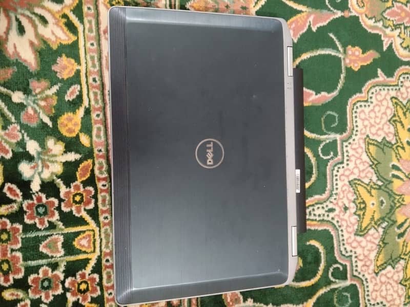 DELL Latitude Core i3-2nd Gen 7