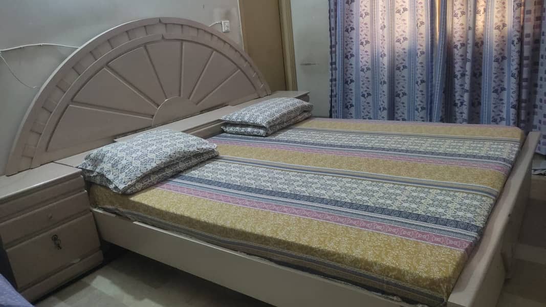 Double Bed with Side boxes 3