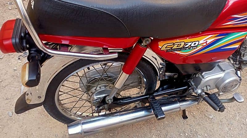 Honda CD 70 2020 8