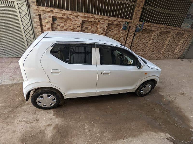 Suzuki Alto 2023 4