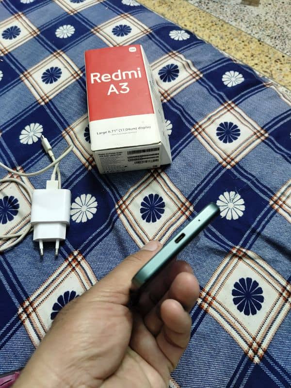 Redmi A3 4/128 5