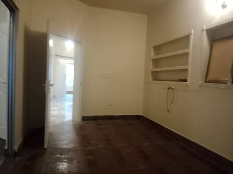 5 Marla Beautifull Location Tile Floor House For Rent 2