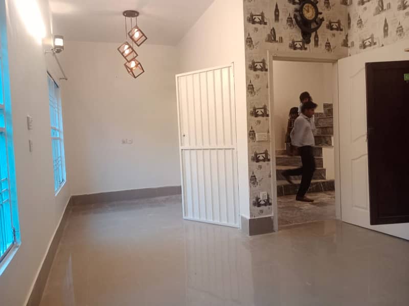 5 Marla Beautifull Location Tile Floor House For Rent 6