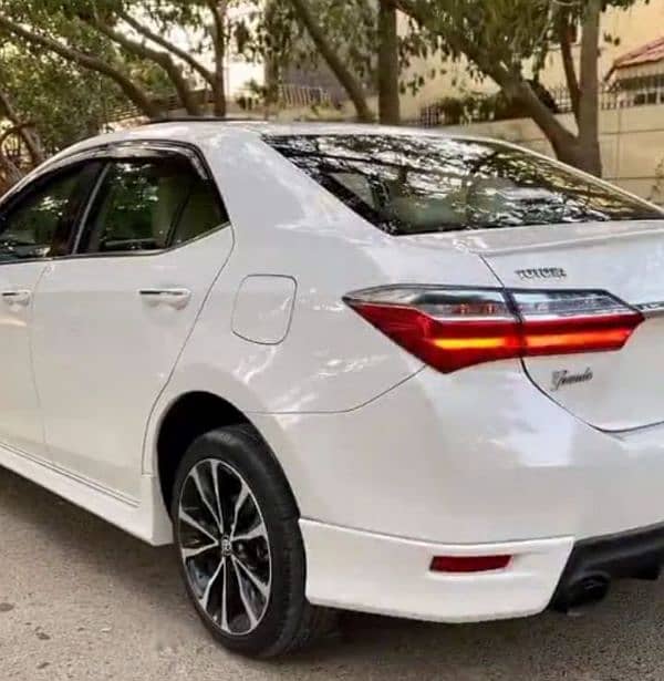 Toyota Altis Grande 2018 5